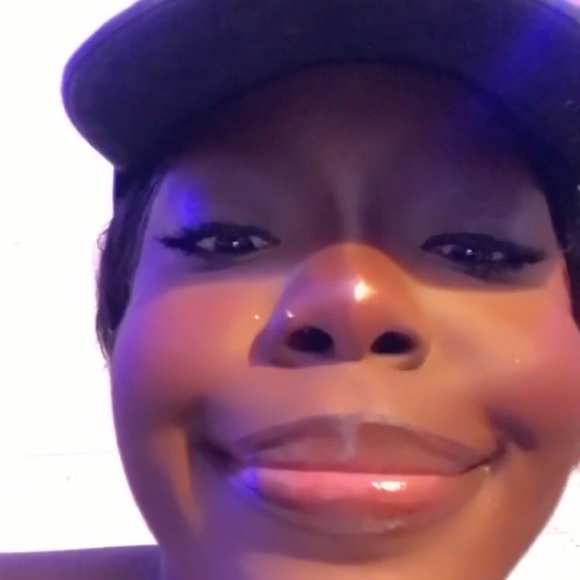 Meet your Posher, Jacquelyn - Picture 1 of 1